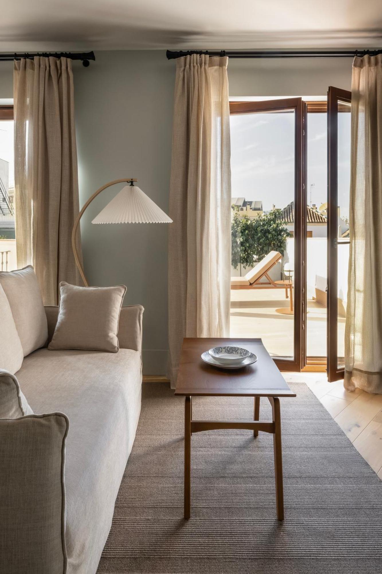 Mercer Residences Sevilla Екстериор снимка