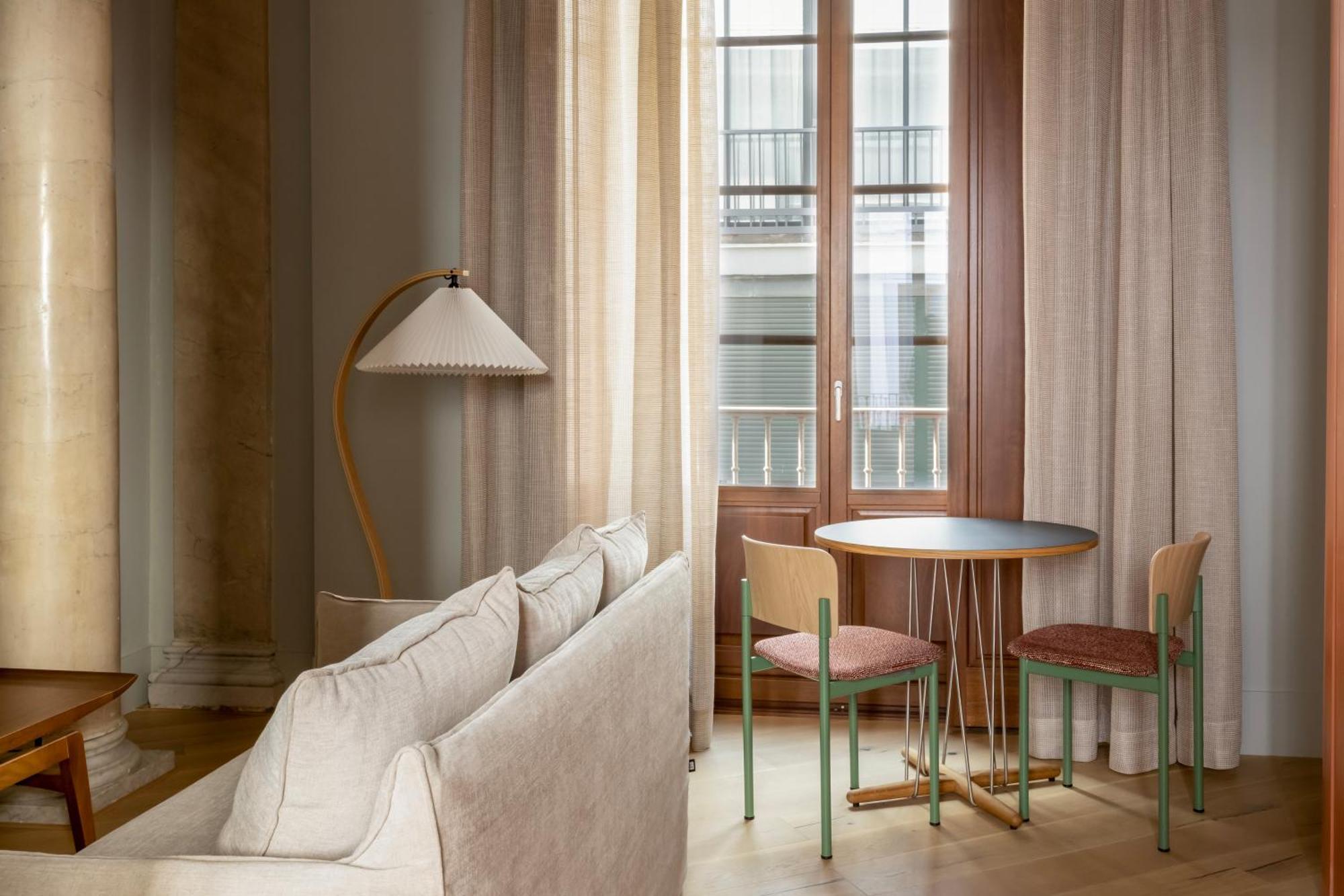 Mercer Residences Sevilla Екстериор снимка
