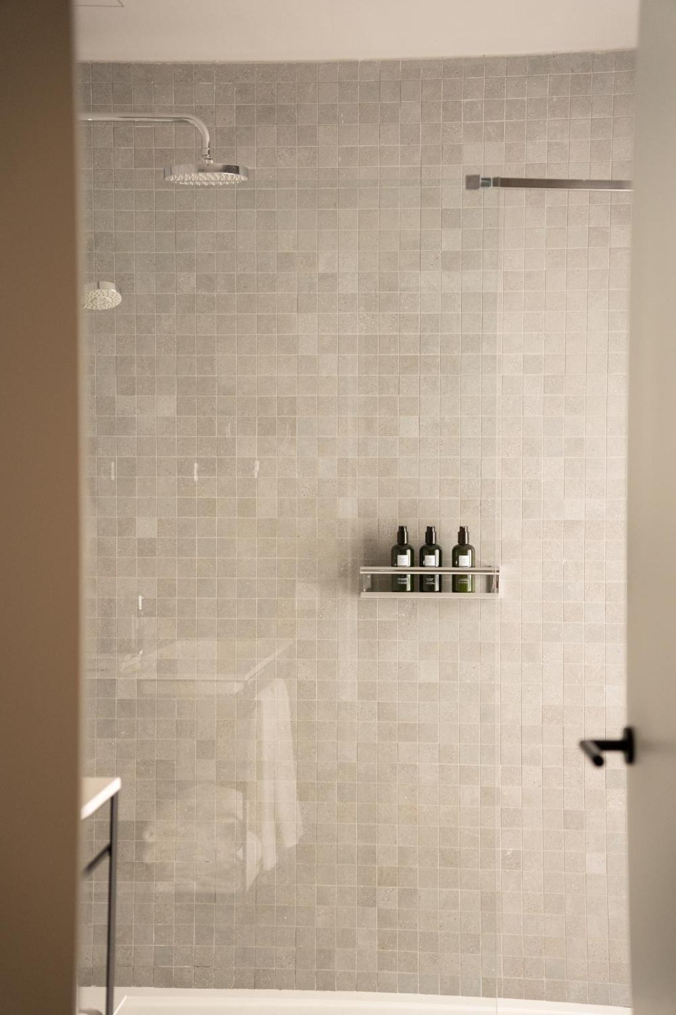 Mercer Residences Sevilla Екстериор снимка