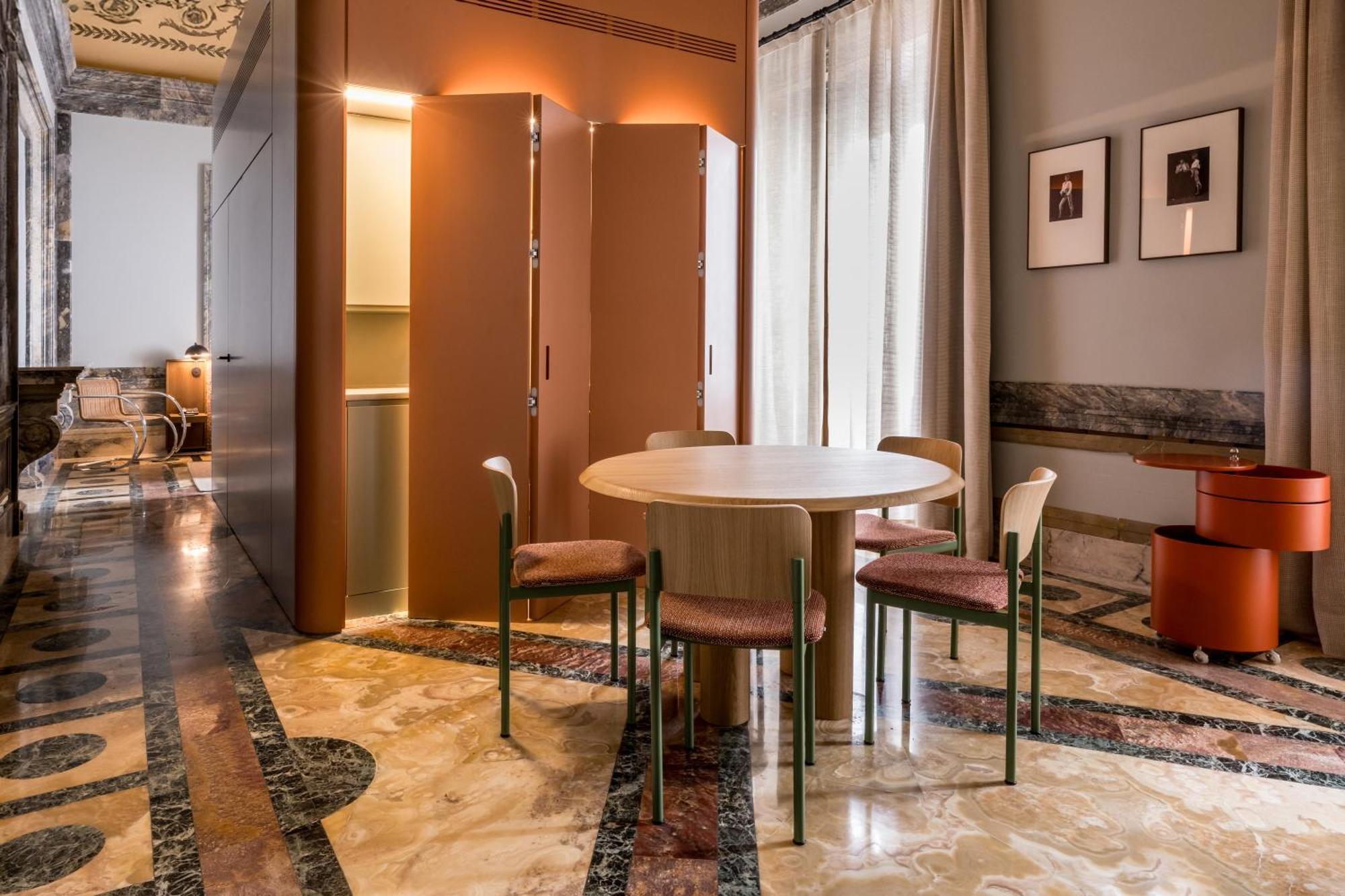 Mercer Residences Sevilla Екстериор снимка