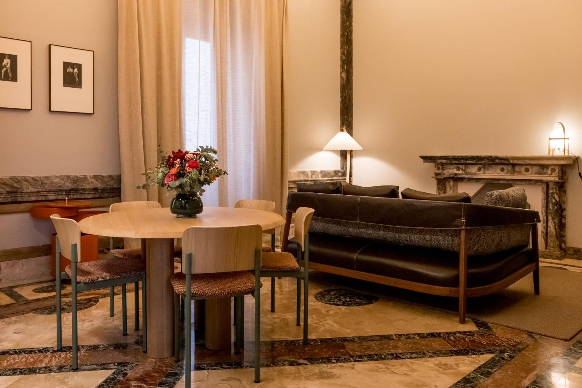 Mercer Residences Sevilla Екстериор снимка